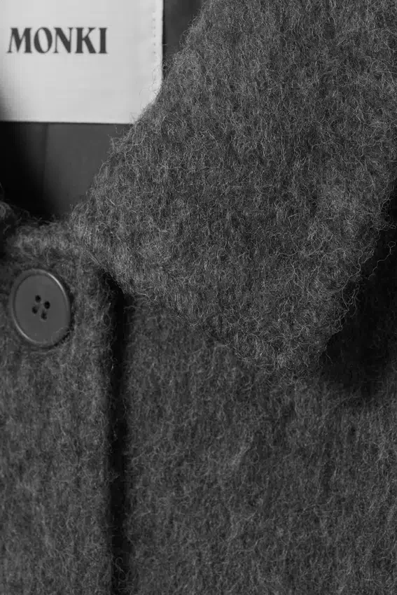 Abrigo de una sola botonadura hasta la rodilla – Gris oscuro difuminado Abrigo de una sola botonadura hasta la rodilla – Gris oscuro difuminado