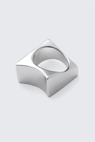 Anillo asimétrico de acero inoxidable – Plata