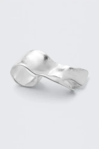 Anillo esculpido – Plata