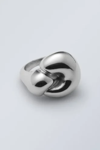 Anillo llamativo – Plata