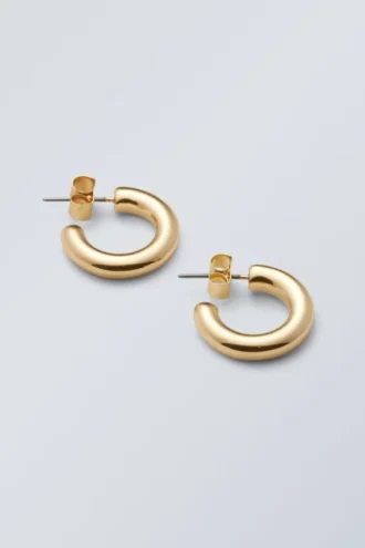 Aros llamativos – Dorados Aros llamativos – Dorados