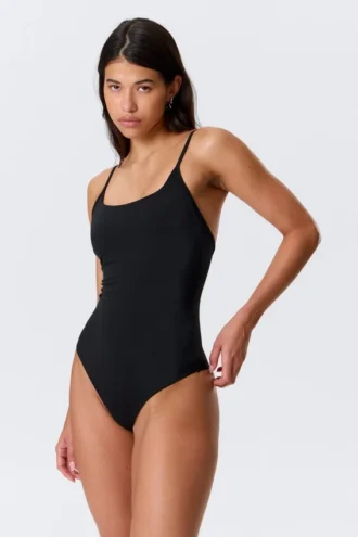 Bañador de cuello cuadrado – Negro