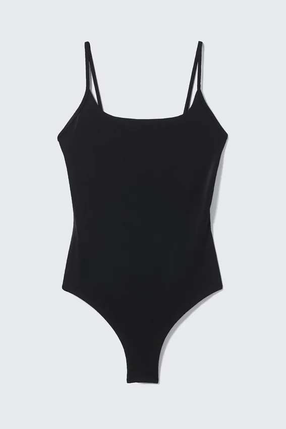 Bañador de cuello cuadrado – Negro Bañador de cuello cuadrado – Negro