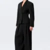 Blazer entallado de mezcla de lino – Negro