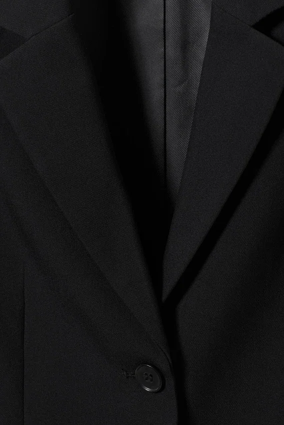 Blazer entallado Esma – Negro Blazer entallado Esma – Negro