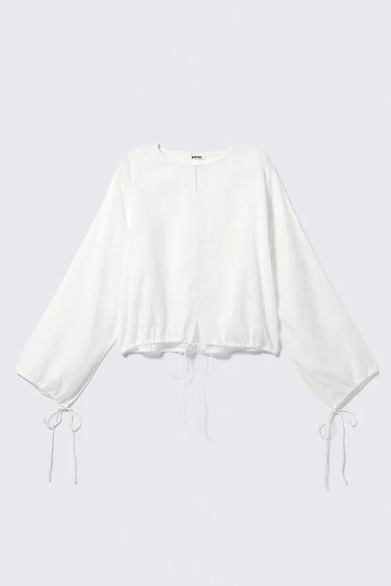 Blusa de manga larga con detalle de cordón – Blanco Blusa de manga larga con detalle de cordón – Blanco