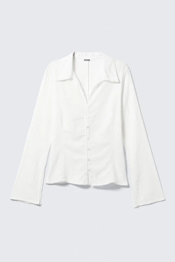 Blusa entallada con textura – Blanca Blusa entallada con textura – Blanca