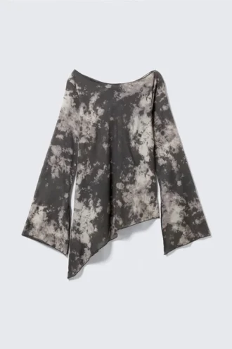 Blusa transparente asimétrica de manga larga – Negro – Niebla de obsidiana