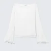 Blusa transparente con cuello barco y mangas acampanadas – Blanca