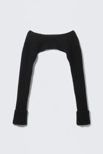 Bolero de punto con cuello barco – Negro