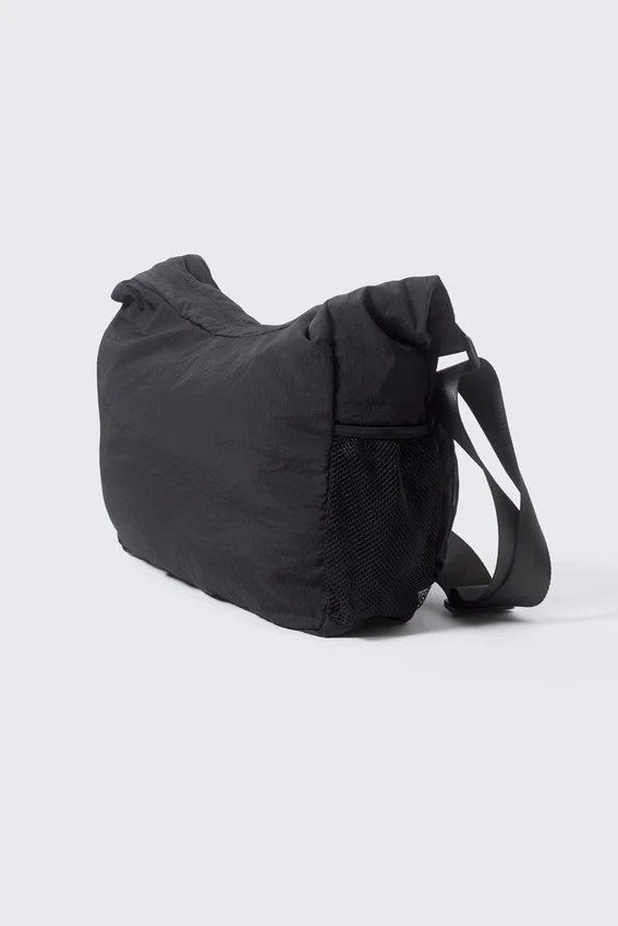 Bolso bandolera con bolsillo – Negro Bolso bandolera con bolsillo – Negro