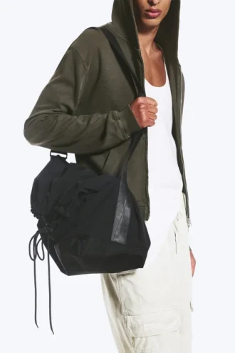 Bolso bandolera con cordón – Negro