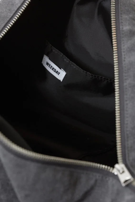 Bolso bandolera de algodón lavado – Gris oscuro lavado Bolso bandolera de algodón lavado – Gris oscuro lavado