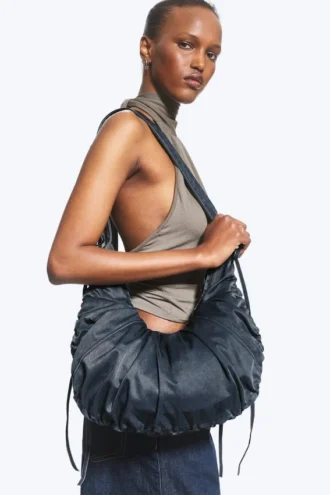 Bolso bandolera fruncido – Azul oscuro