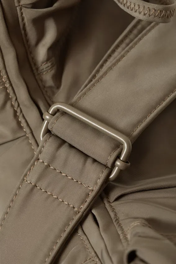 Bolso bandolera fruncido – Beige oscuro Bolso bandolera fruncido – Beige oscuro