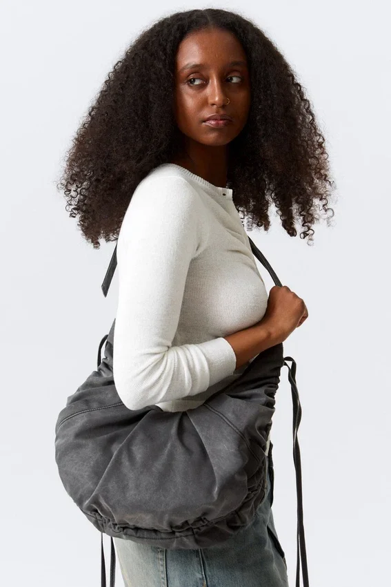 Bolso bandolera fruncido – Negro Bolso bandolera fruncido – Negro