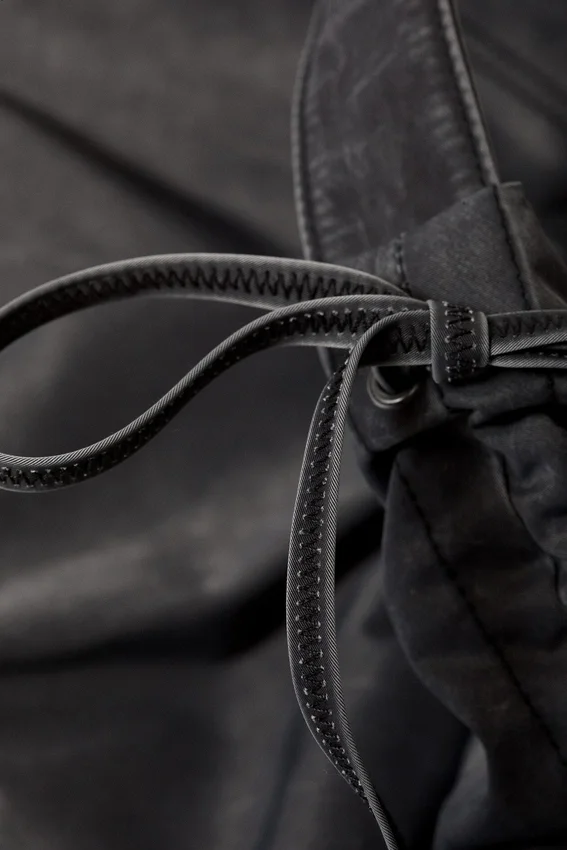 Bolso bandolera fruncido – Negro Bolso bandolera fruncido – Negro