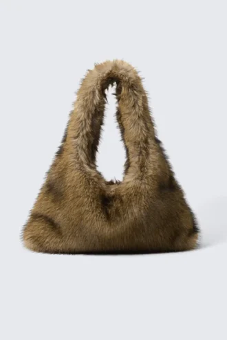 Bolso bandolera holgado de piel sintética – Beige