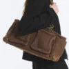 Bolso bandolera mediano con bolsillos – Verde caqui oscuro