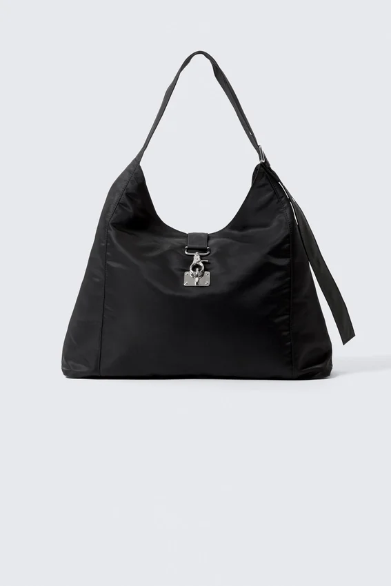 Bolso bandolera mediano con cierre y forma holgada – Negro Bolso bandolera mediano con cierre y forma holgada – Negro