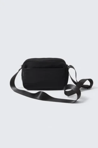 Bolso bandolera unisex compacto – Negro