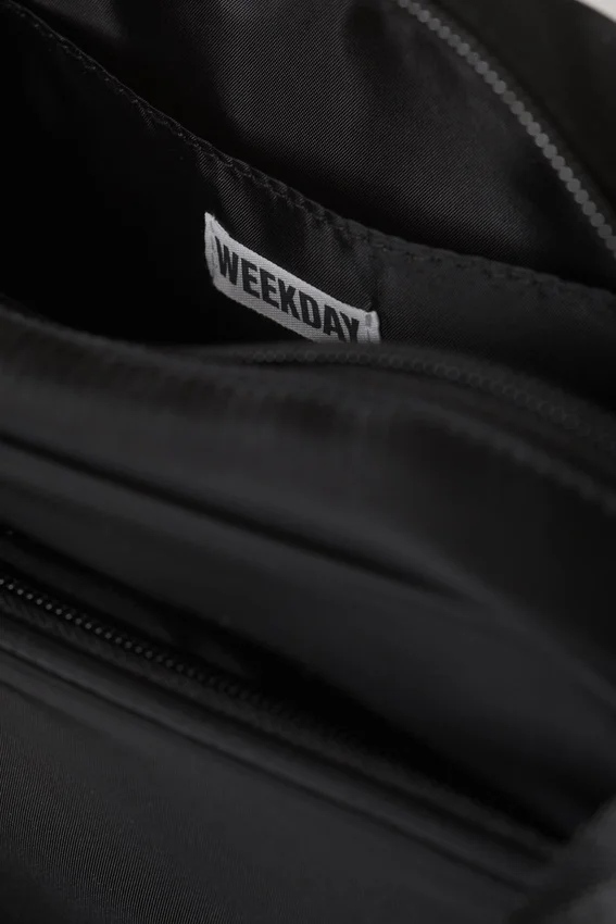 Bolso bandolera unisex compacto – Negro Bolso bandolera unisex compacto – Negro