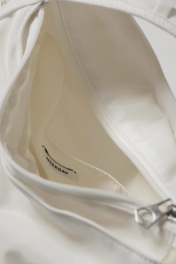 Bolso de hombro con cordón – Blanco Bolso de hombro con cordón – Blanco