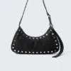 Bolso de hombro con tachuelas – Negro Bolso de hombro con tachuelas – Negro