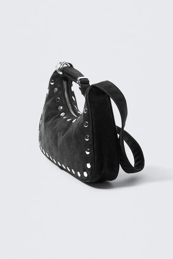 Bolso de hombro con tachuelas – Negro Bolso de hombro con tachuelas – Negro