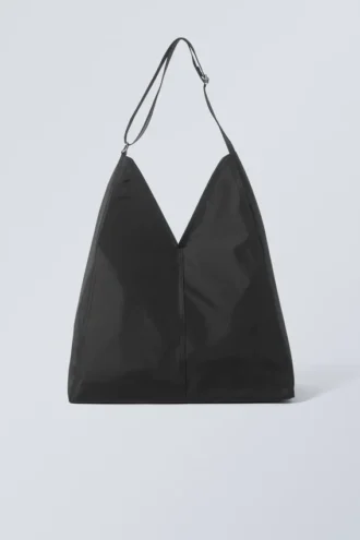 Bolso de hombro de nailon en forma de V – Negro