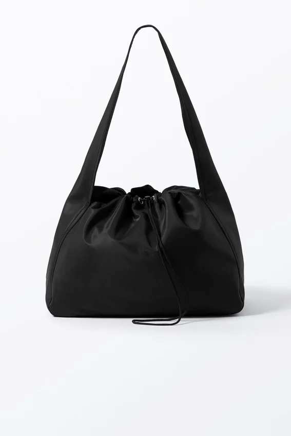 Bolso de hombro rectangular grande con cordón – Negro Bolso de hombro rectangular grande con cordón – Negro