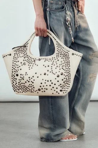 Bolso de lona con tachuelas – Dusty Light Mole