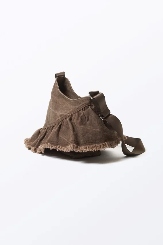Bolso de lona de algodón con volantes – Marrón oscuro lavado Bolso de lona de algodón con volantes – Marrón oscuro lavado