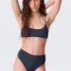 Braguita de bikini brasileña de talle alto – Azul oscuro