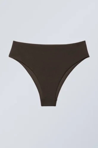 Braguita de bikini brasileña de talle alto – Marrón oscuro