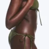 Braguita de bikini brasileña de talle medio con lazos – Verde oscuro – Brillante