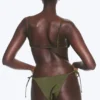 Braguita de bikini brasileña de talle medio con lazos – Verde oscuro – Brillante