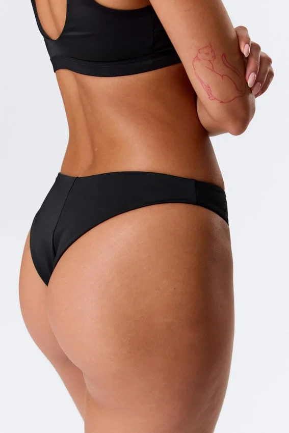 Braguita de bikini brasileña – Negro Braguita de bikini brasileña – Negro