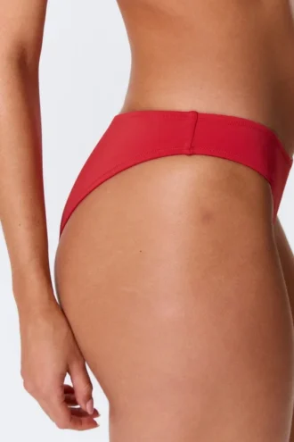 Braguita de bikini con corte redondeado – Rojo brillante