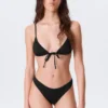 Braguita de bikini con escote redondeado – Negro Braguita de bikini con escote redondeado – Negro