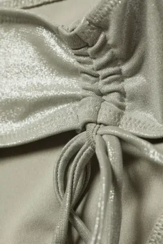 Braguita de bikini con lazos y purpurina – Verde caqui con purpurina