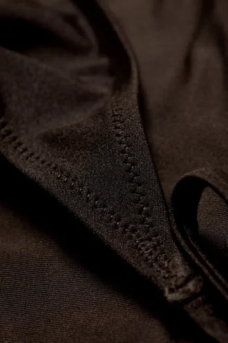 Braguita de bikini con tirantes y lazo – Marrón oscuro