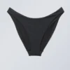 Braguita de bikini de corte alto – Negro Braguita de bikini de corte alto – Negro