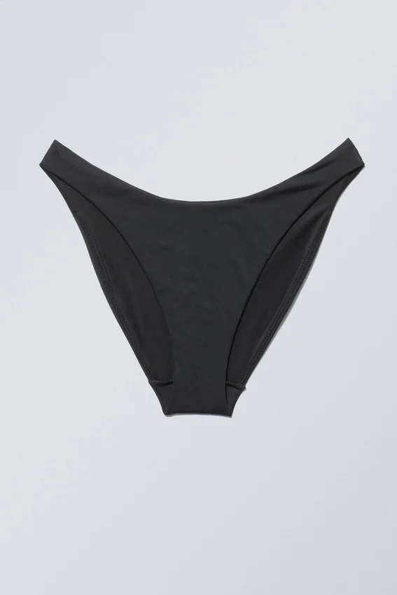 Braguita de bikini de corte alto – Negro Braguita de bikini de corte alto – Negro