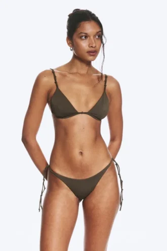 Braguita de bikini de talle medio con nudo – Dark Mole