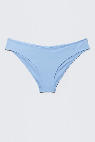 Braguita de bikini lisa – Azul claro