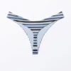 Braguita de bikini tipo tanga en forma de V – Rayas azules Braguita de bikini tipo tanga en forma de V – Rayas azules