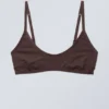 Bralette de algodón con cuello redondo Inez – Ciruela oscuro Bralette de algodón con cuello redondo Inez – Ciruela oscuro