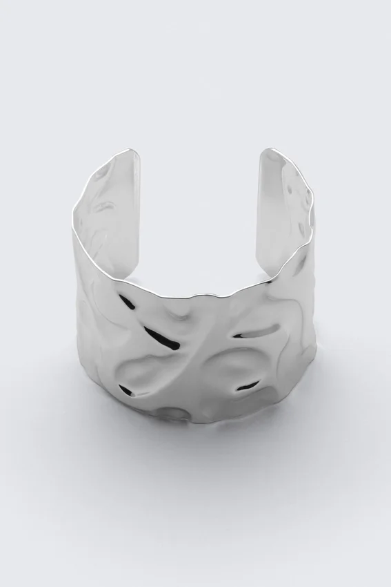 Brazalete ancho martillado – Plata Brazalete ancho martillado – Plata