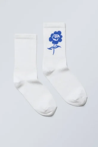 Calcetines con estampado deportivo – Alternate Realities